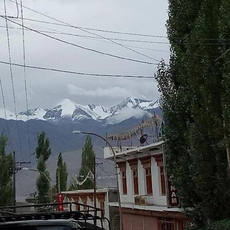 Hotel Sky Desert - Leh Ladakh Ut Luaran gambar